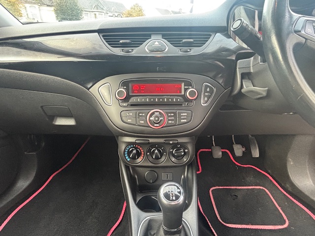 
								2015 VAUXHALL CORSA 1.2 Sting 3dr full									