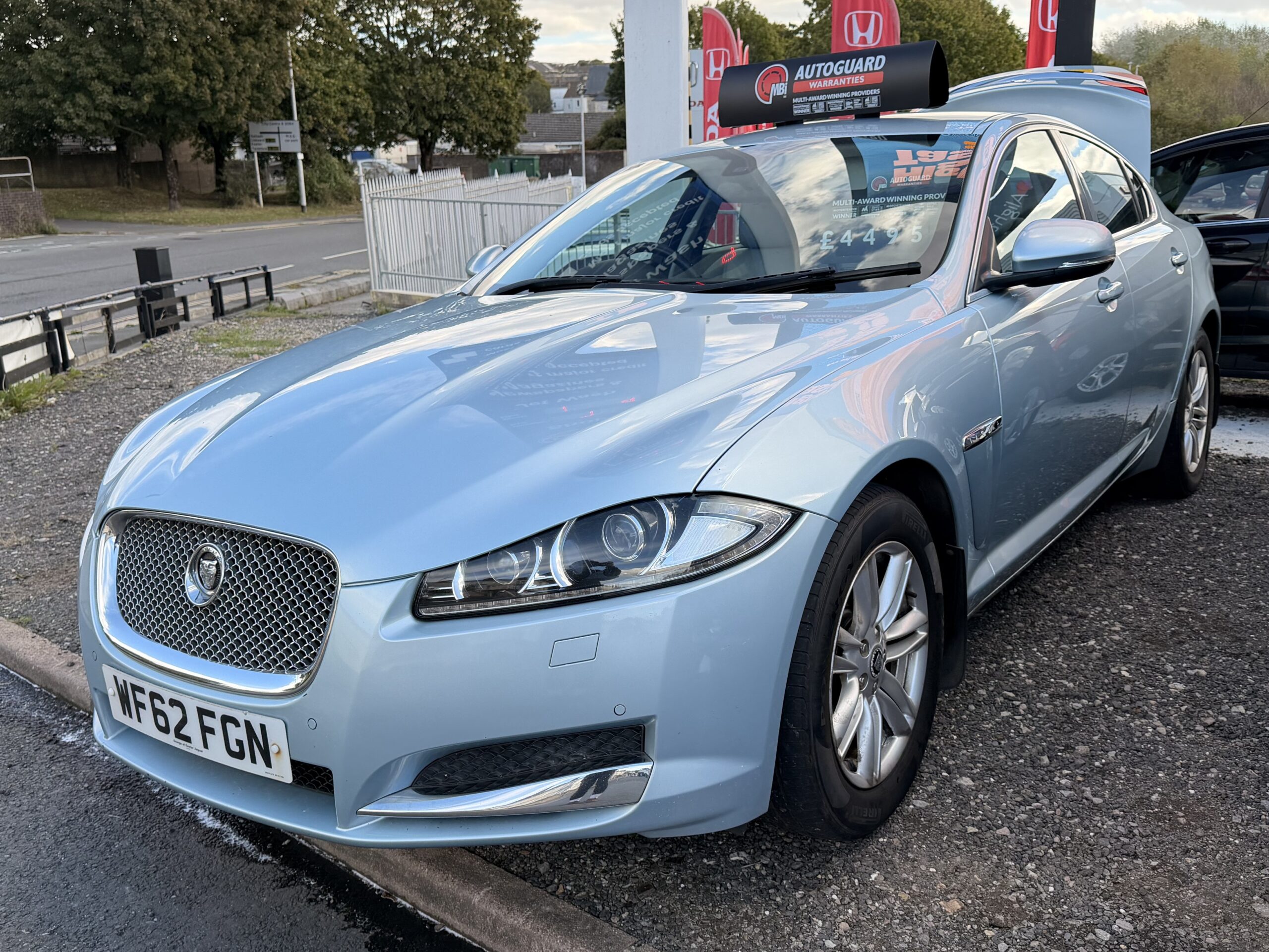 JAGUAR XF 3.0d V6 Luxury 4dr Auto