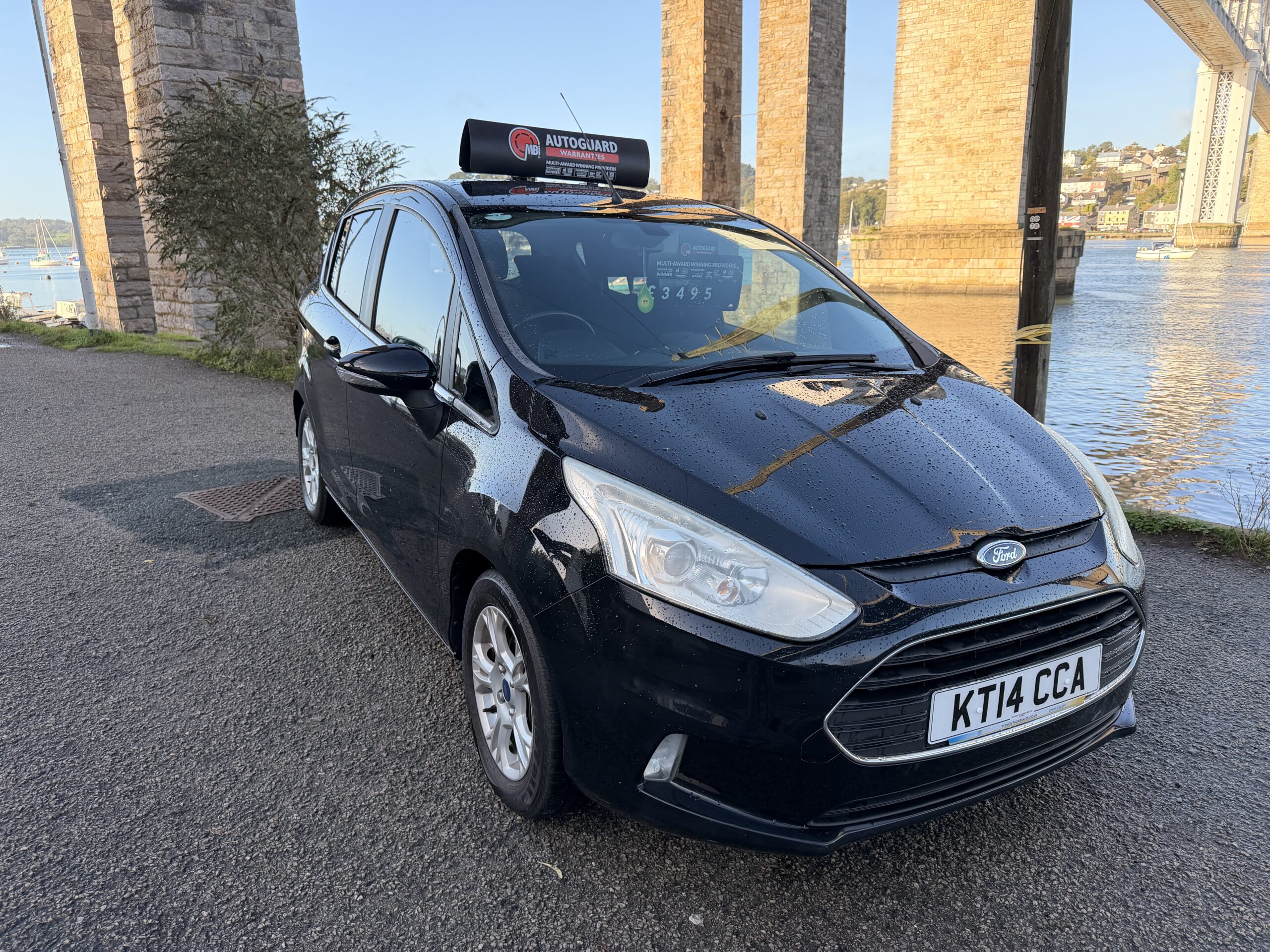 
								FORD B-MAX 1.0 EcoBoost Zetec 5dr full									