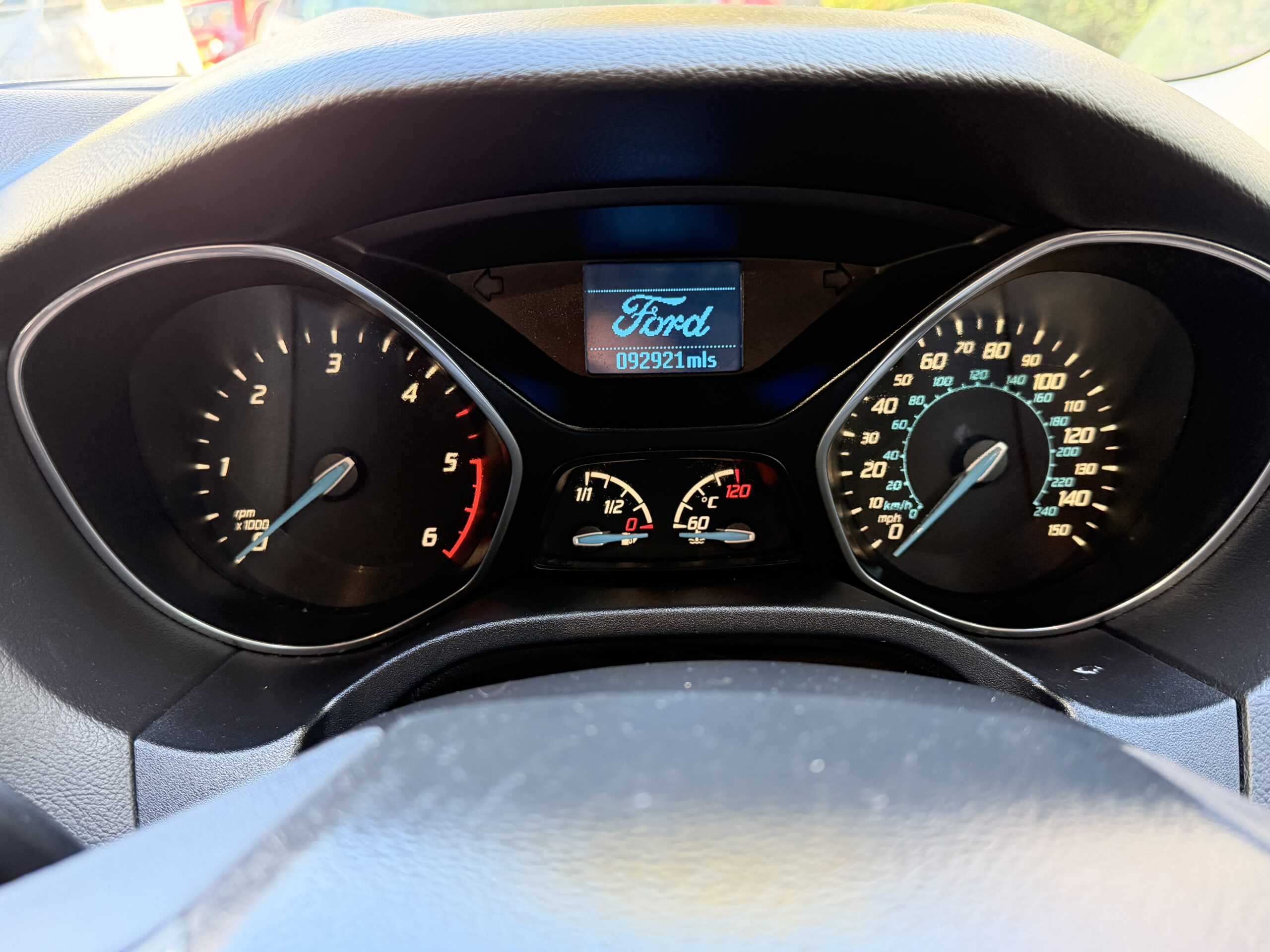 
								FORD FOCUS 1.6 TDCi 115 Titanium 5dr full									
