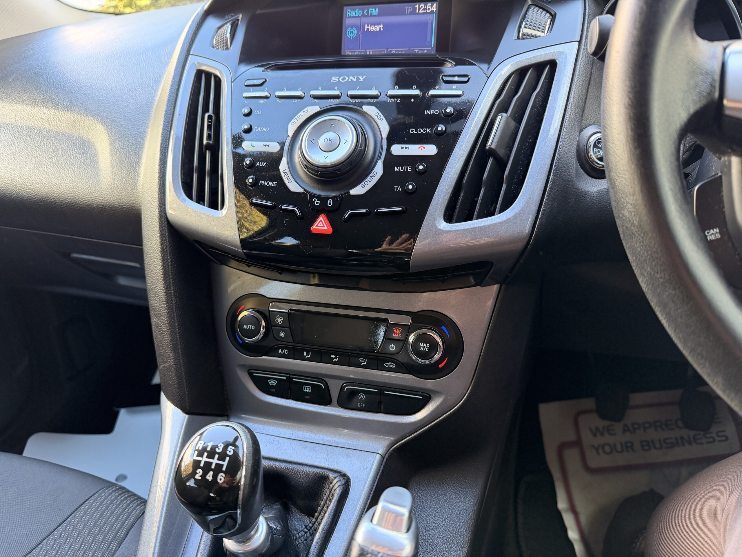 
								FORD FOCUS 1.6 TDCi 115 Titanium 5dr full									