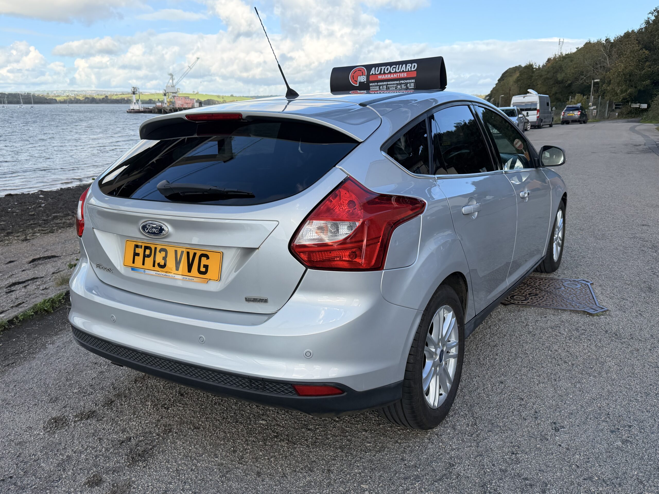 
								FORD FOCUS 1.6 TDCi 115 Titanium 5dr full									