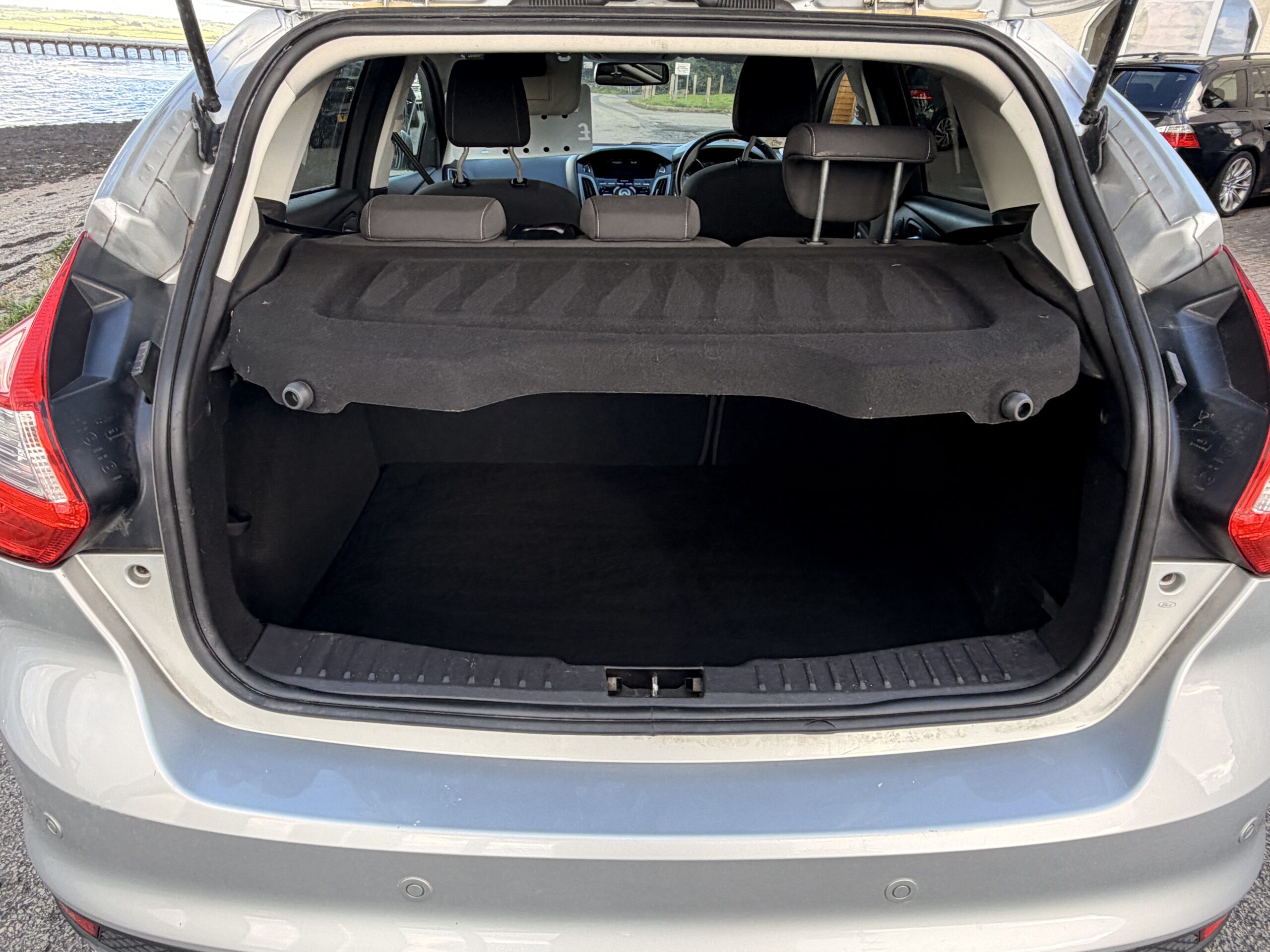 
								FORD FOCUS 1.6 TDCi 115 Titanium 5dr full									