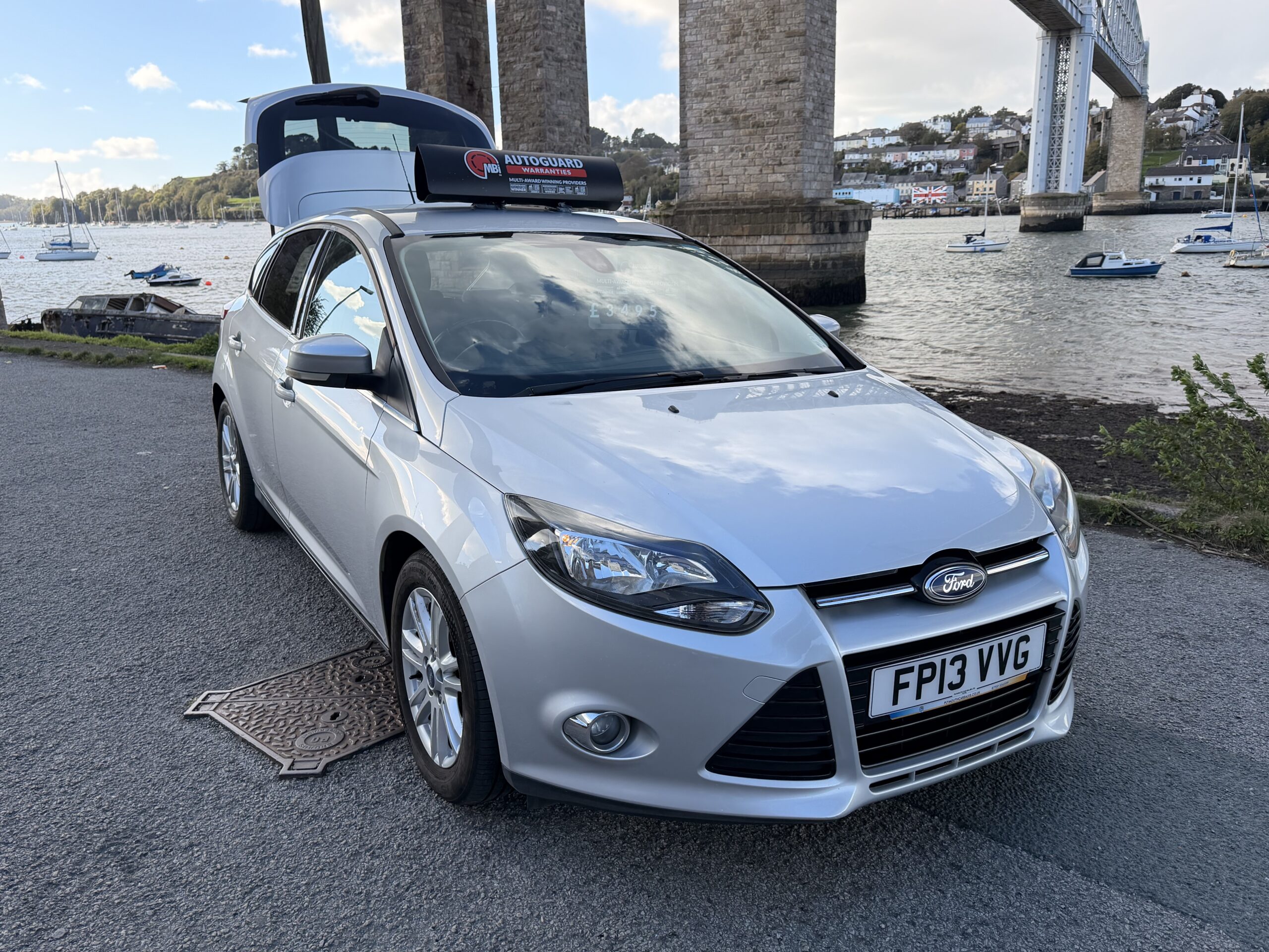 
								FORD FOCUS 1.6 TDCi 115 Titanium 5dr full									