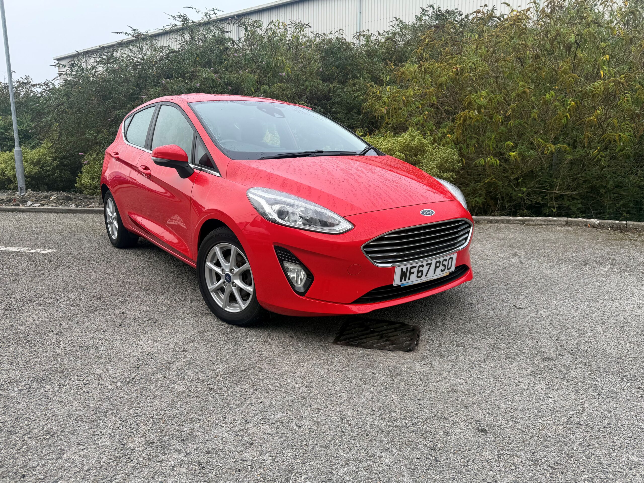								FORD FIESTA 1.0 EcoBoost Zetec 5dr full									