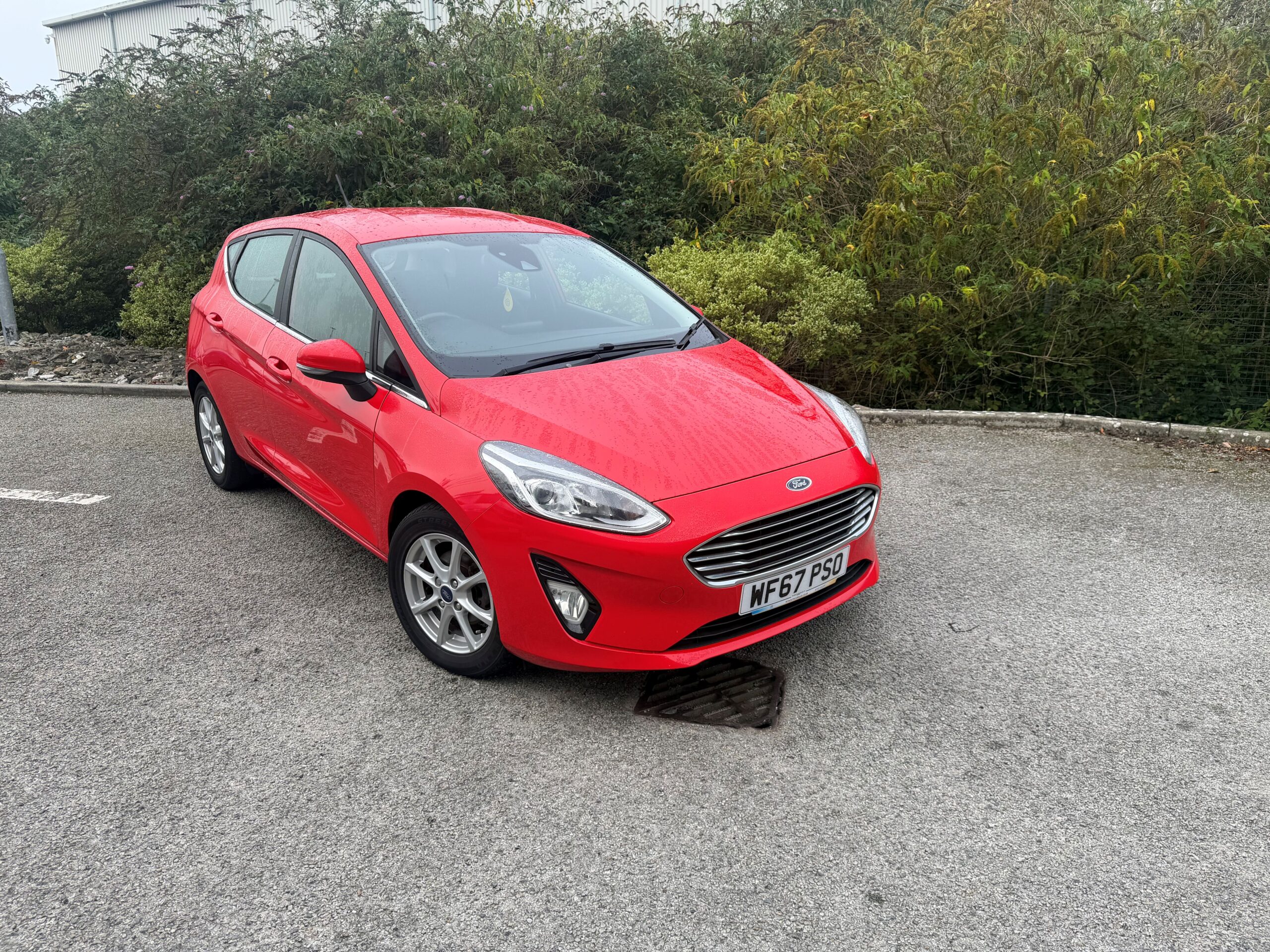 								FORD FIESTA 1.0 EcoBoost Zetec 5dr full									
