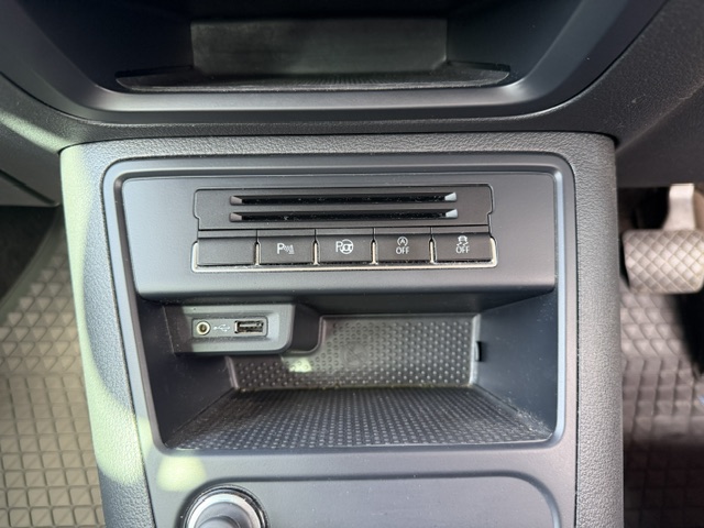 								2015 Volkswagen Tiguan full									
