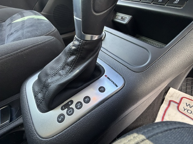 								2015 Volkswagen Tiguan full									