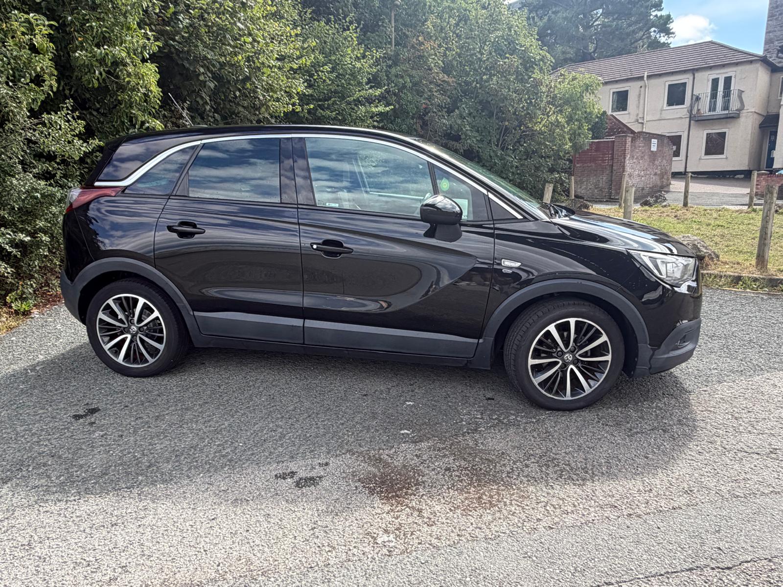 
								2018 VAUXHALL CROSSLAND X 12 Elite 5dr full									