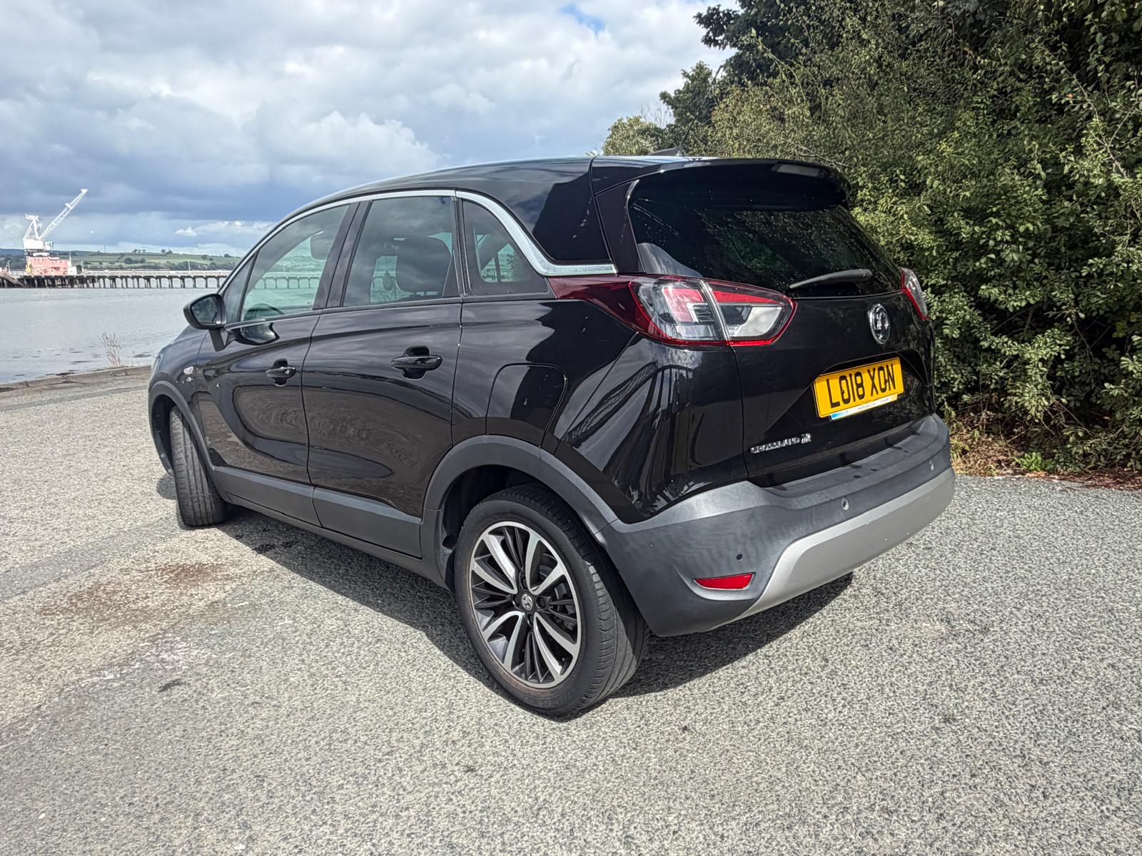 
								2018 VAUXHALL CROSSLAND X 12 Elite 5dr full									